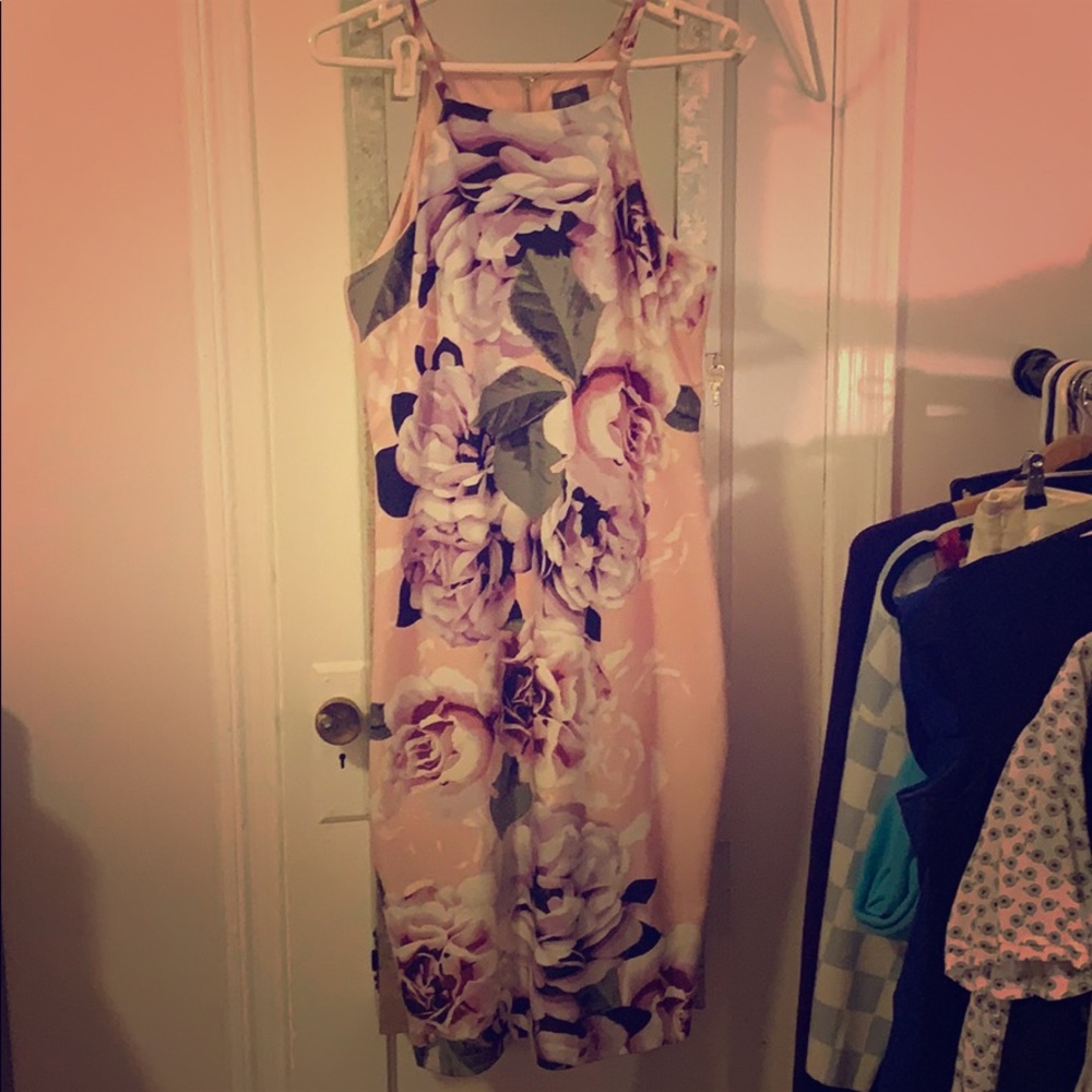 Vince Camuto Floral bodycon dress sz 12